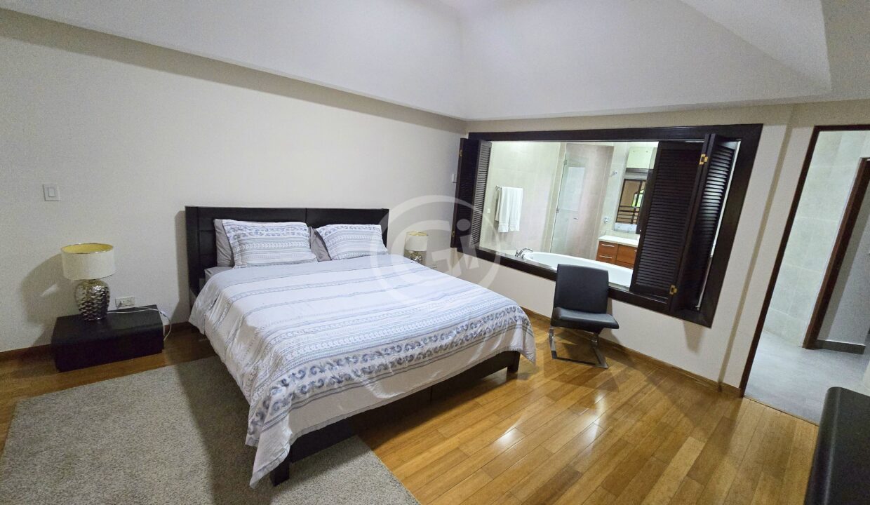 23. Habitación Principal. Embassy Club Loft en Alquiler Clayton