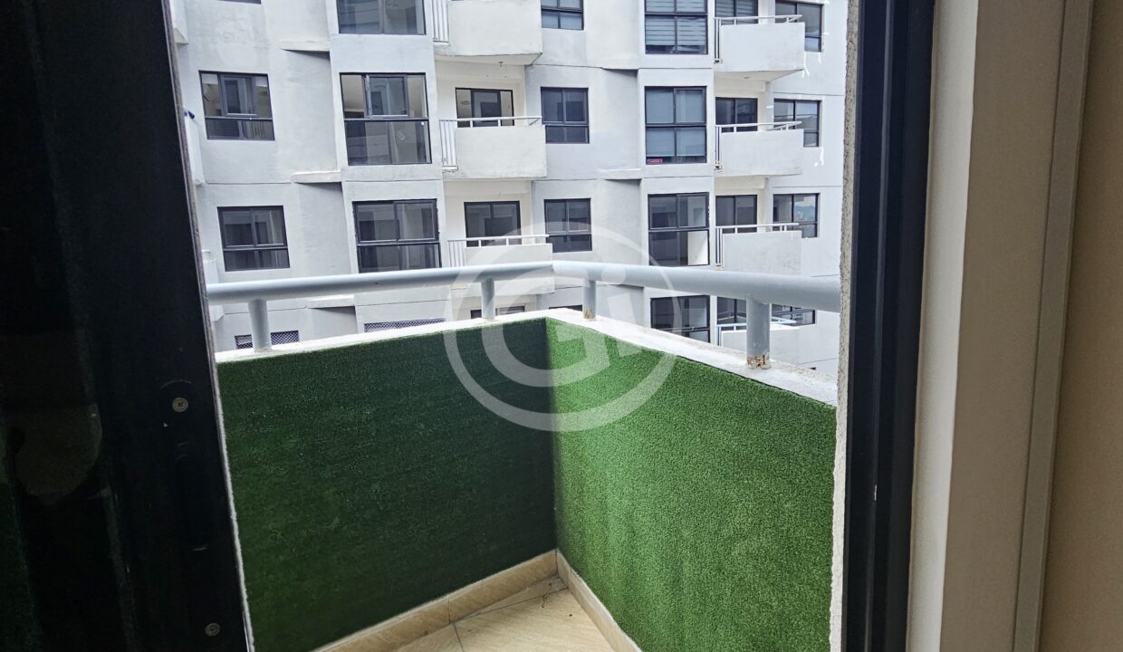 26. Balcón. WorldWide Plaza apartamento. Alquiler