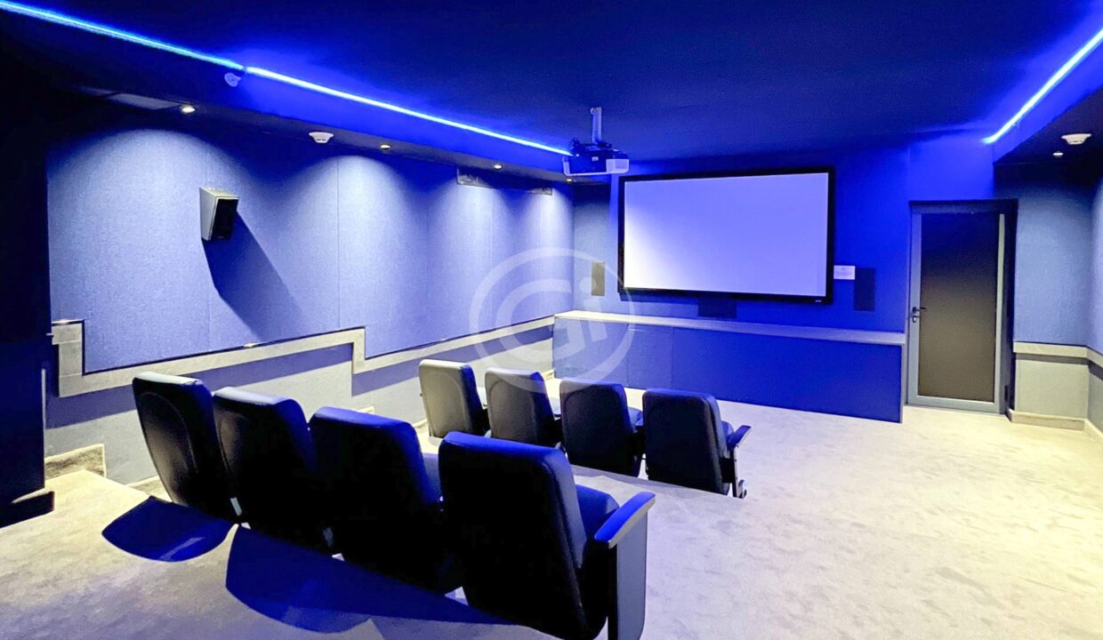 26. Cinema. Costanera Mod C Alquiler. Bella Vista