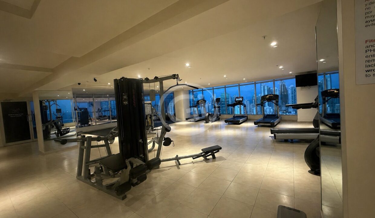 27. Gimnasio. Remate Bancario Grand Bay Avenida Balboa