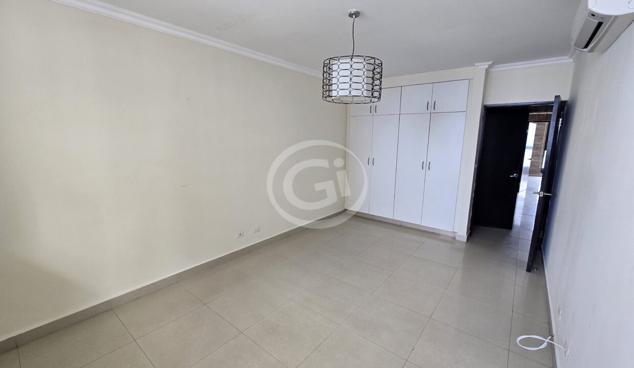 28. Habitación 3 (8)