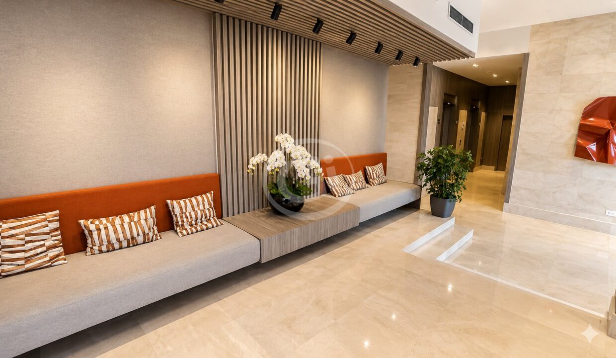 3. Lobby (2)