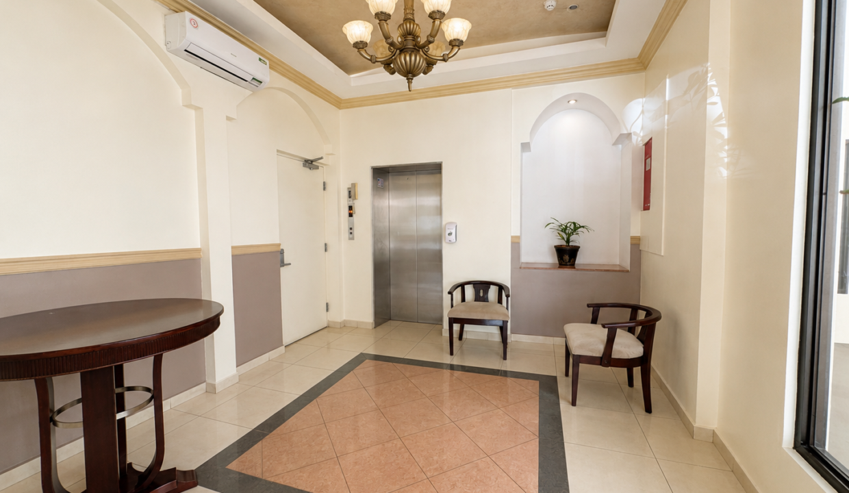 3. Lobby venta apartamento El Carmen Bienes Reposeidos