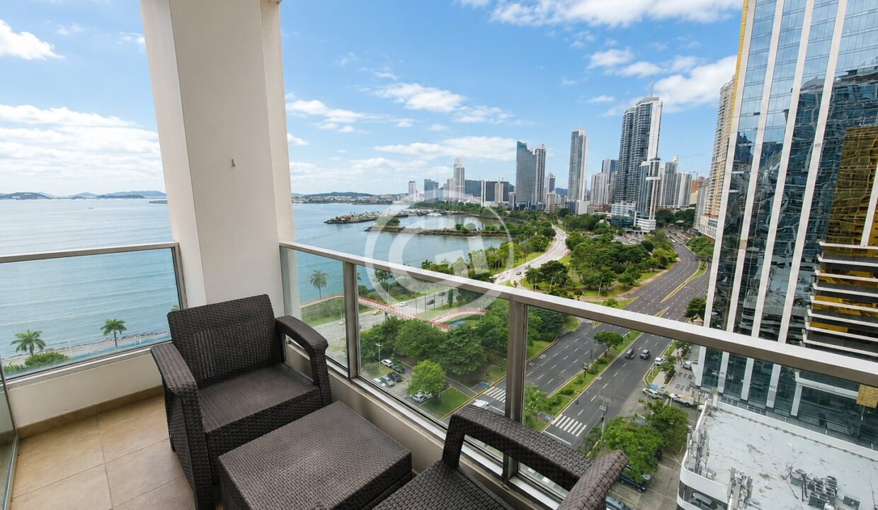 7. Balcon Alquiler Bayfront