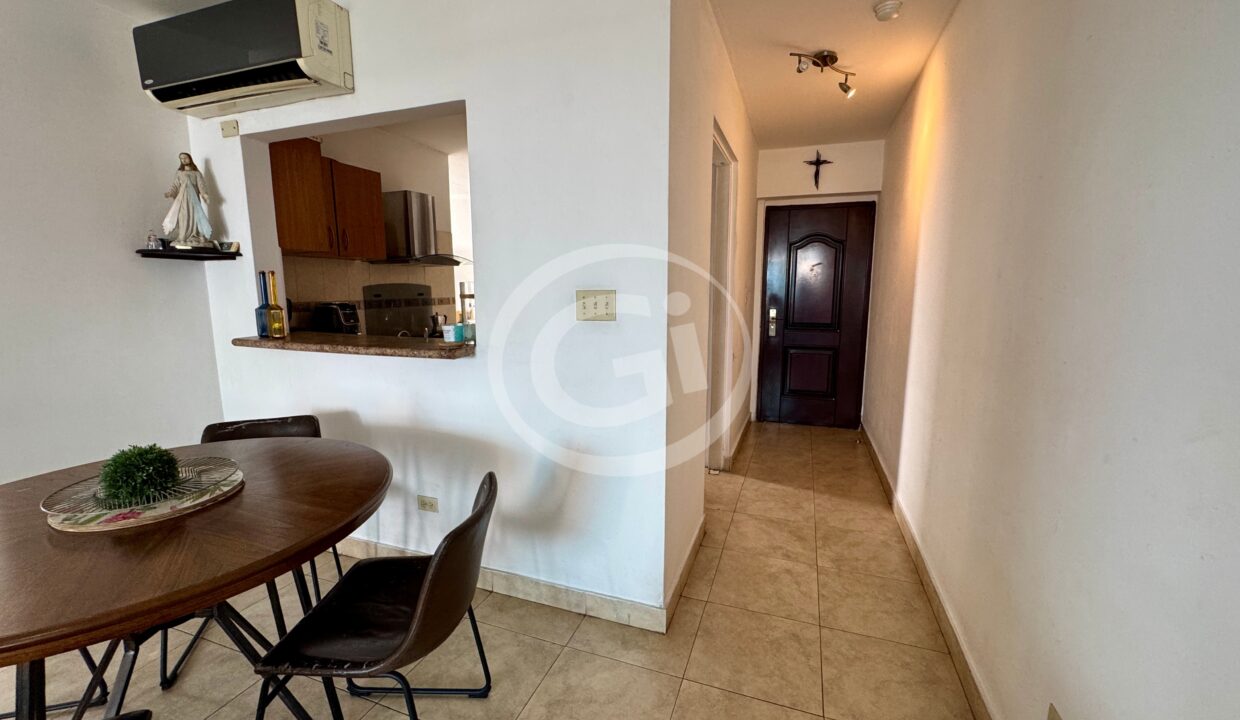 8. venta apartamento Tower Park Altos del Golf