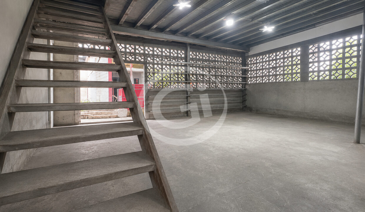 9. Terraza posterior venta casa Santa Elena, Parque Lefevre