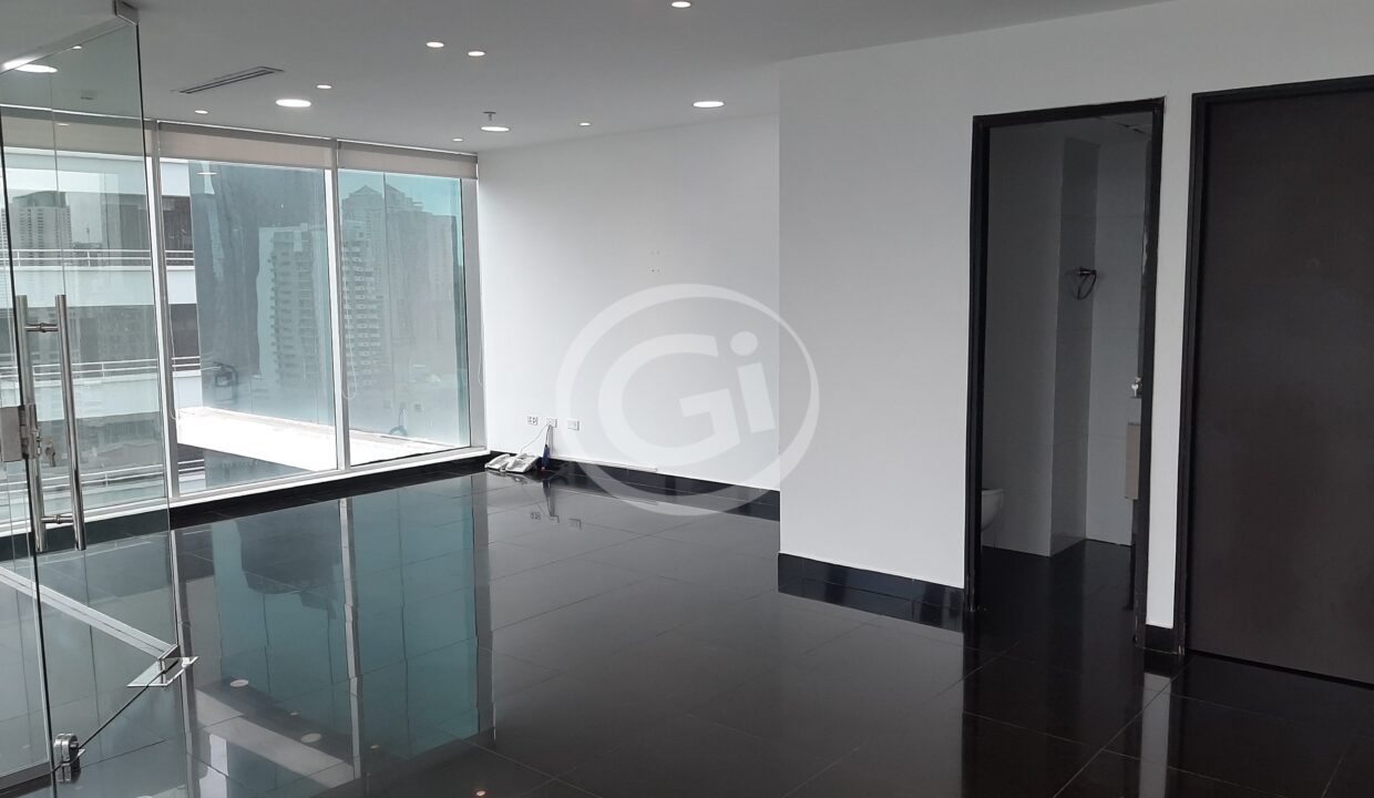 10. Espacio de sala común. Atrium Tower. Oficina Alquiler