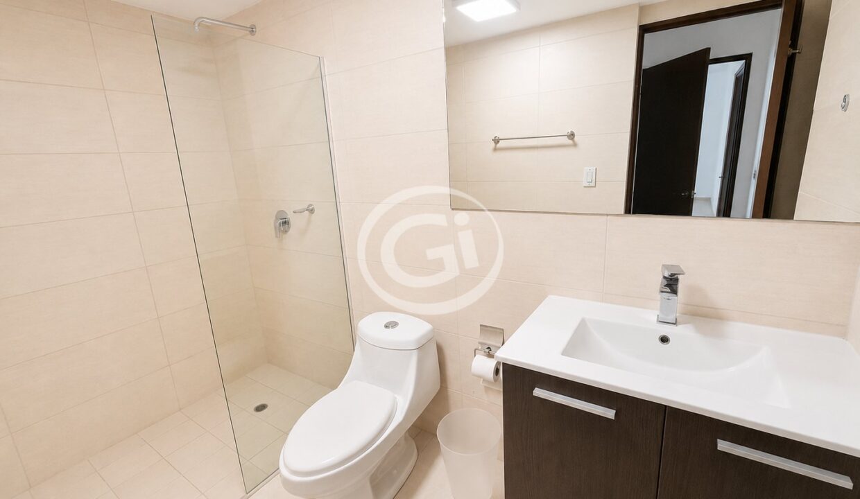 11. Baño Secundario