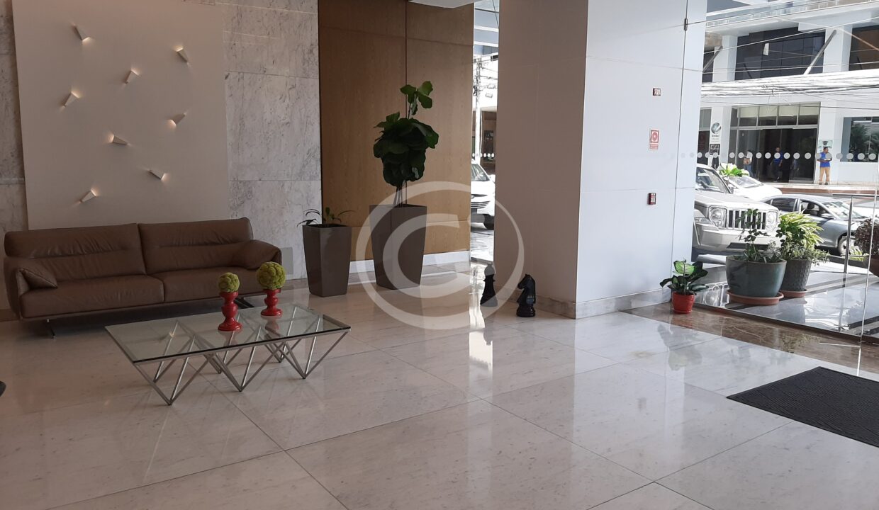 12. Lobby. Atrium Tower. Oficina Alquiler