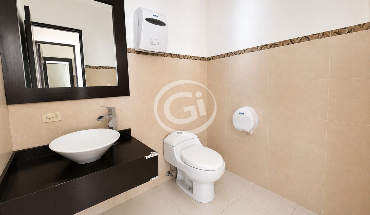 13. Baño 2
