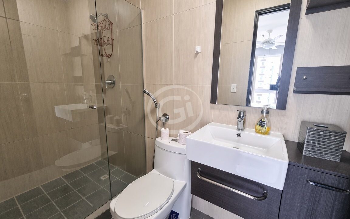15. Baño Habitacion 2 Alquiler Apartamento Colores de Bella Vista