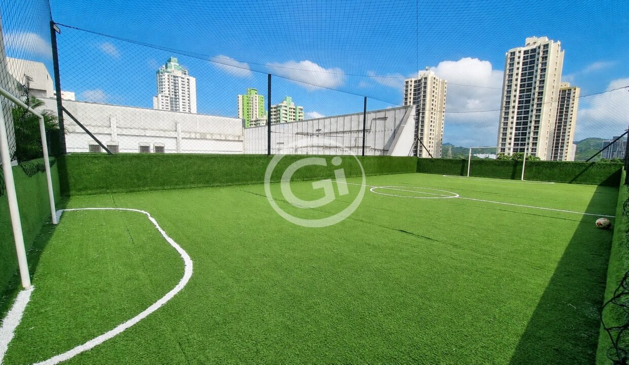 16. Cancha de futbol