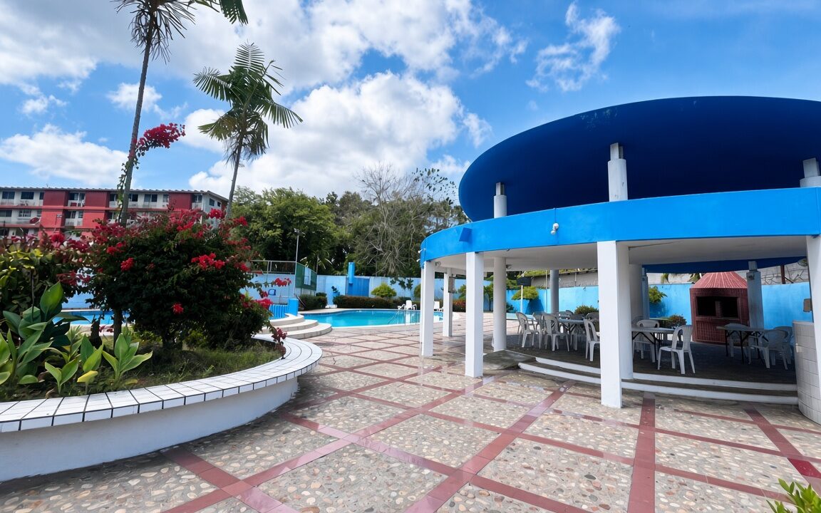 16. Gazebo BBQ Apartamento Venta Siglo XXI Loceria