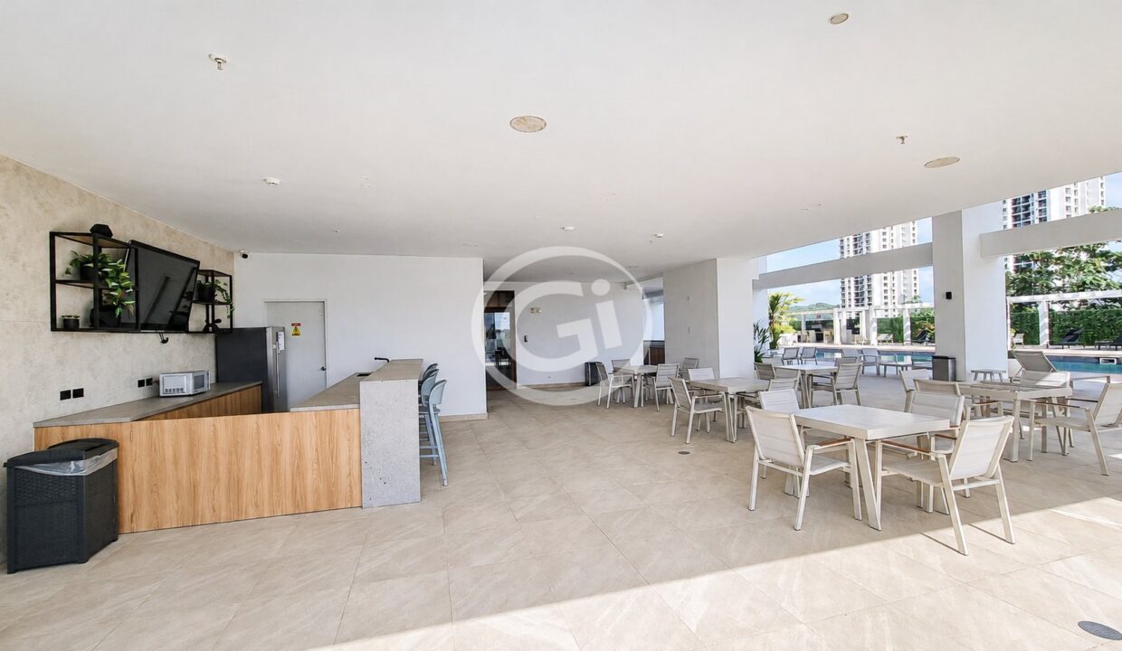 18. Area de bar