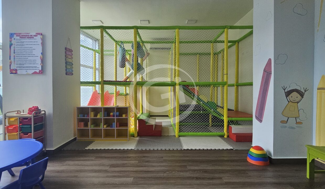 18. Sala de juegos Elevation Tower apartamento venta Reposeído Banistmo