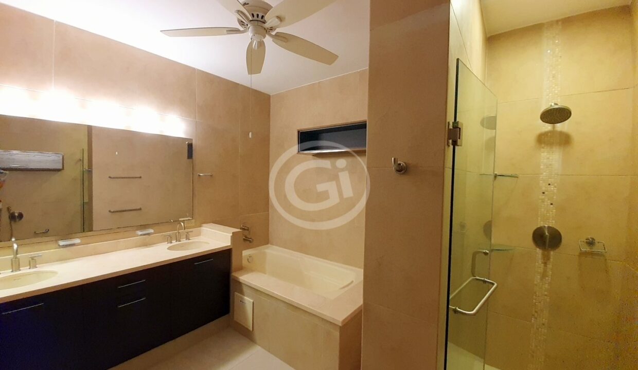 20. Habitación Principal. Alquiler Embassy Club. Clayton