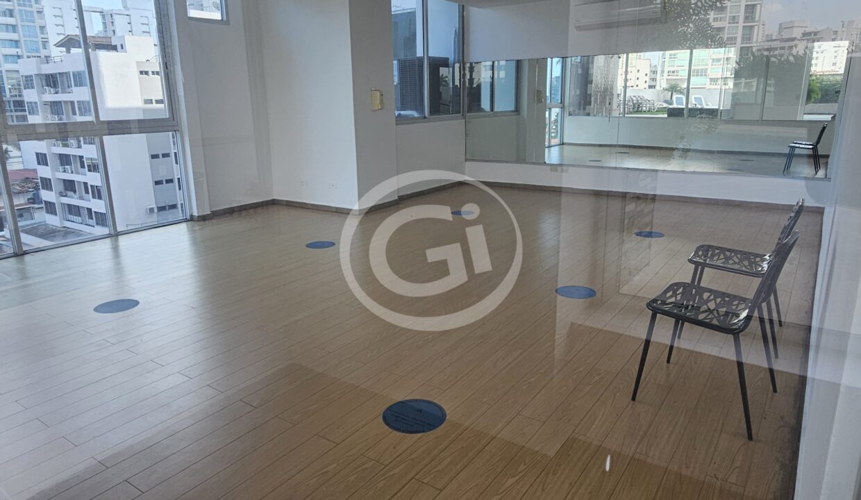 22. Salón Yoga Alquiler apartamento Sky Blue. San Francisco