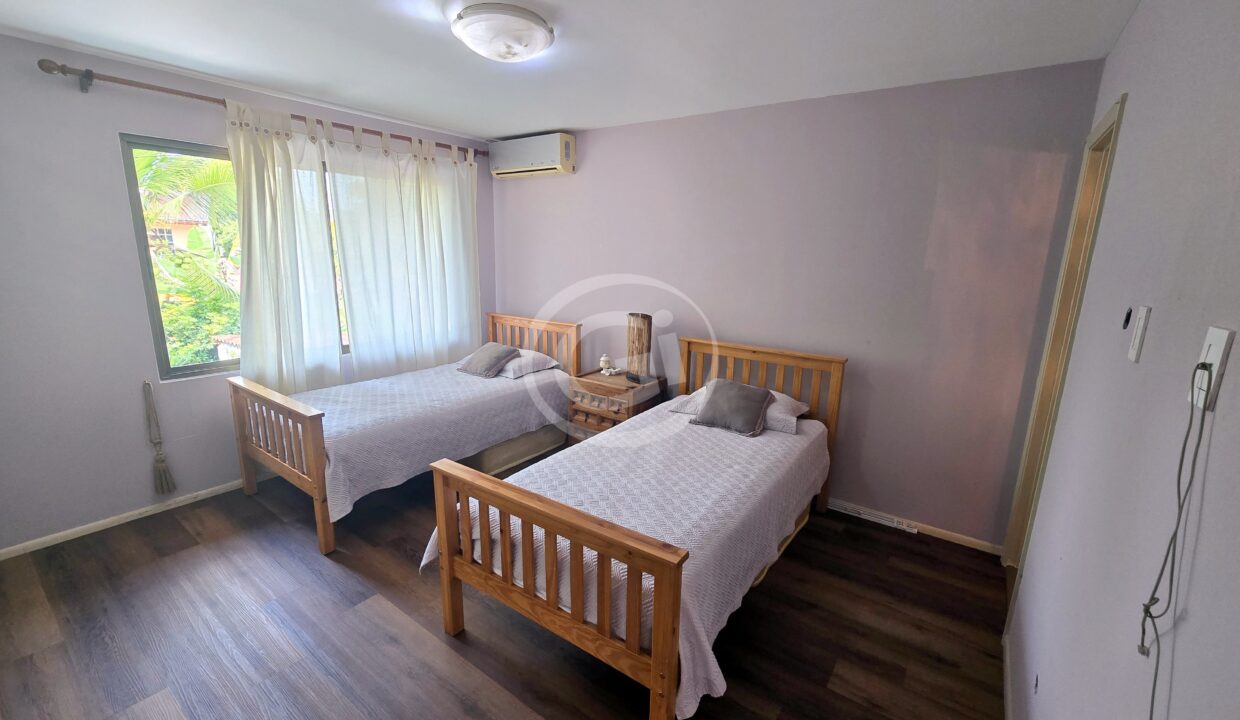 23. Habitación 3. Alquiler y Venta Casa Clayton