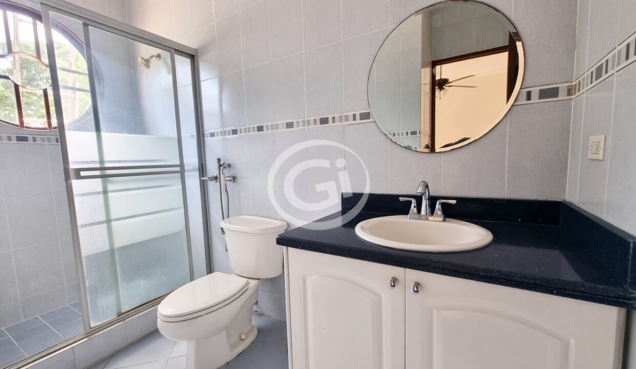 26. Baño 4