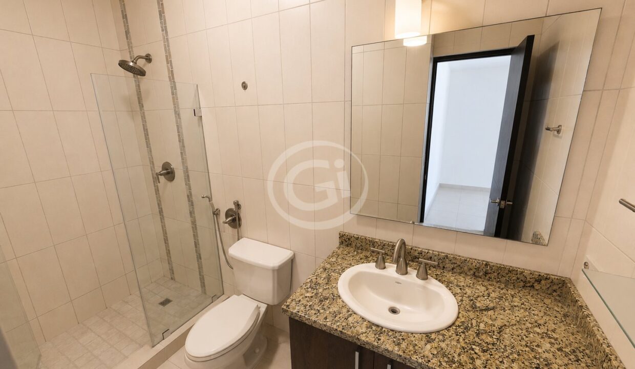 28. Habitación 3. Casa en Alquiler Embassy Club Clayton