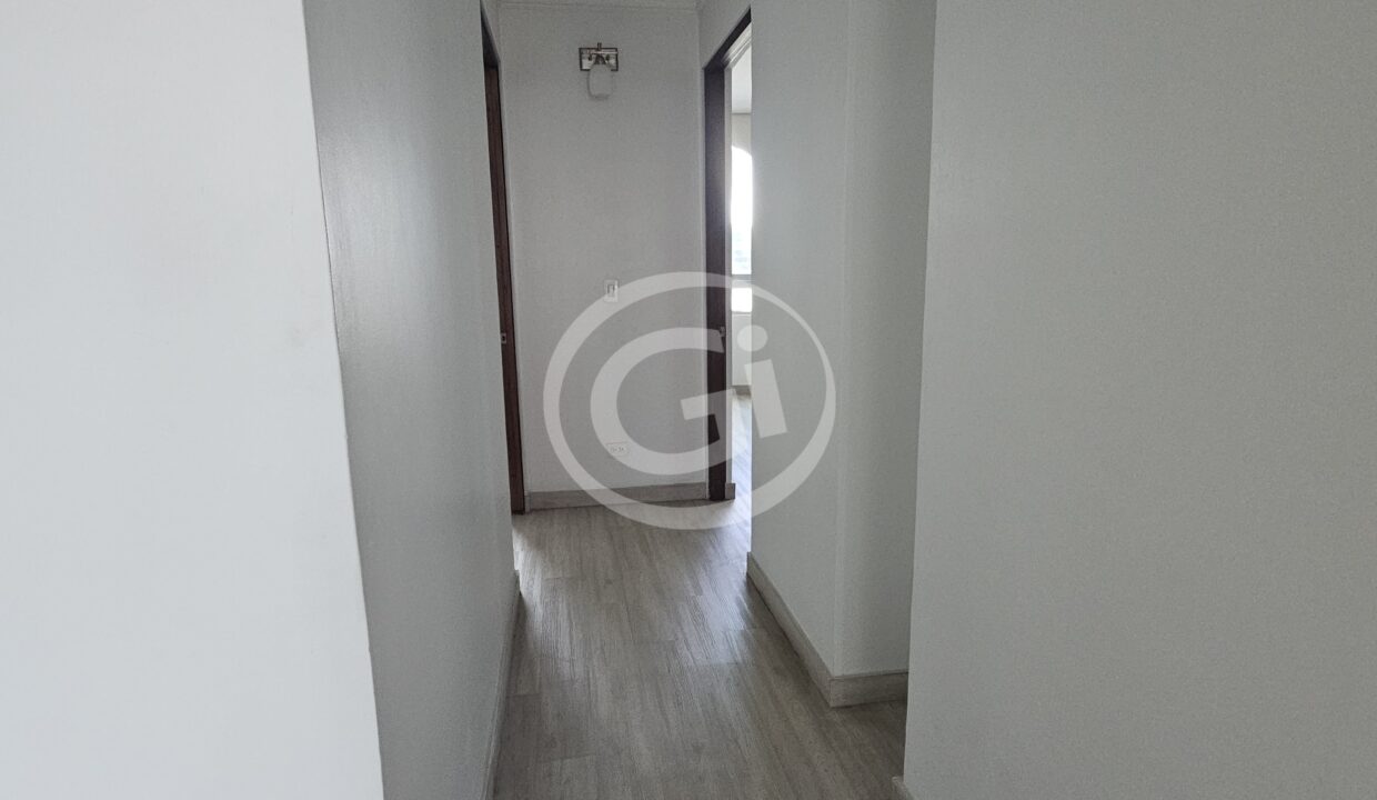 34. Pasillo habitaciones Elevation Tower apartamento venta Reposeído Banistmo