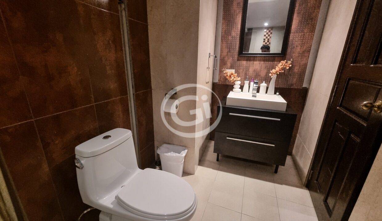 39. Baño habitacion 5