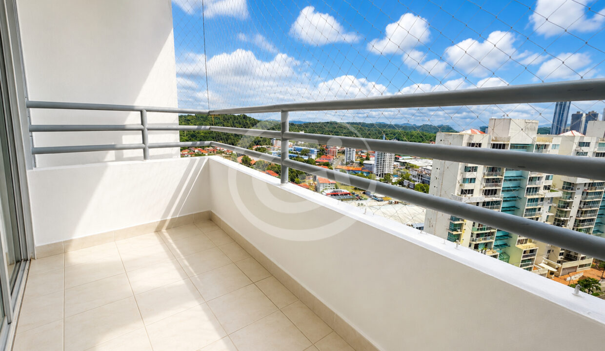 4. Balcón apartamento venta Majestic Garden Edison Park