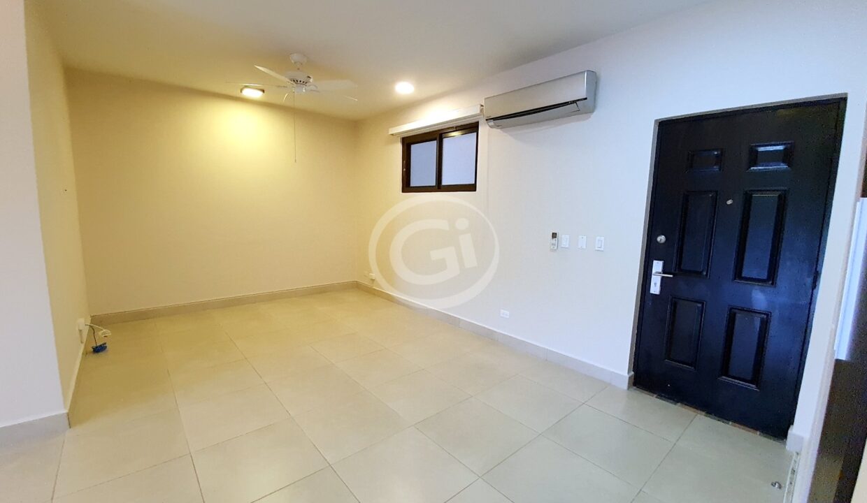 6. Sala-Comedor. Alquiler Embassy Club. Clayton