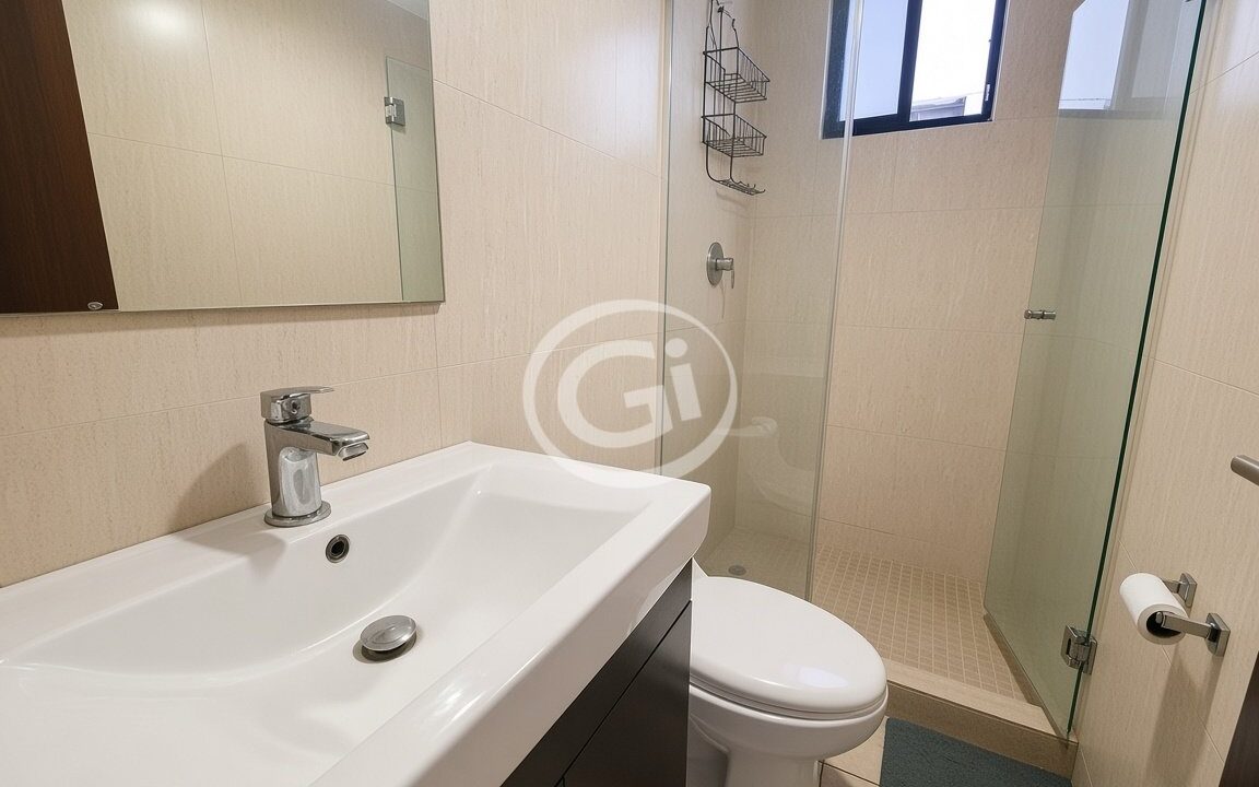 8. Baño principal