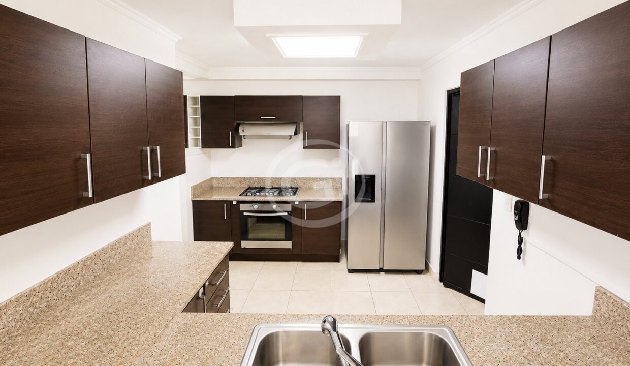8. Cocina. Oportunidad Venta Apartamento Clayton Park