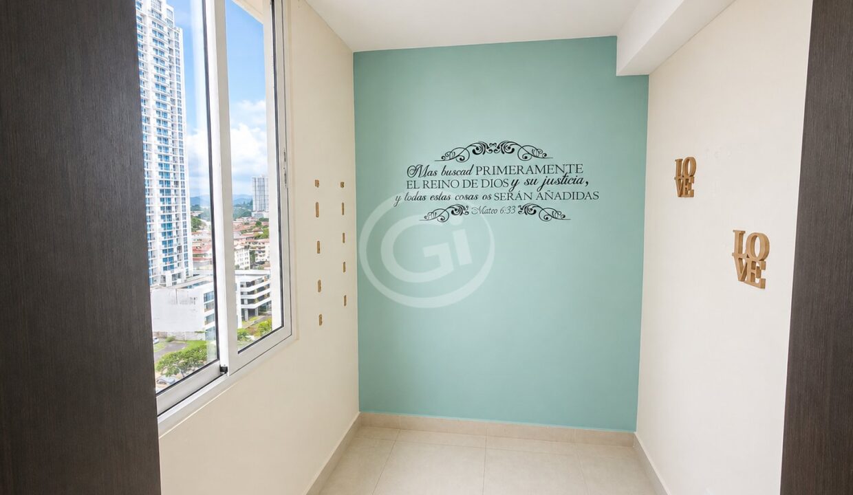 9. Cuarto y Baño de Empleada (3)