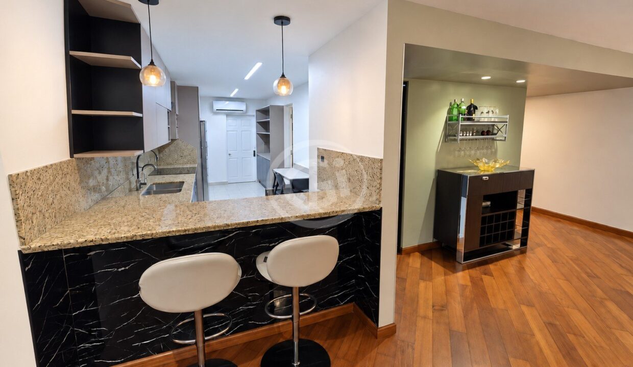 11. Cocina. Venta Apartamento Embassy Club Clayton