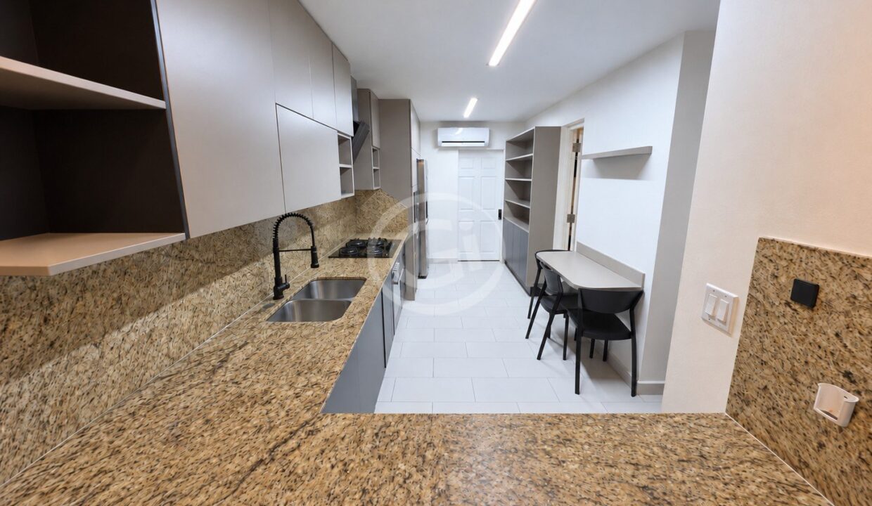 12. Cocina. Venta Apartamento Embassy Club Clayton