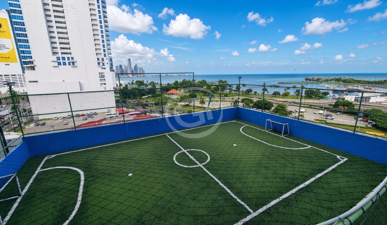 17. Cancha Apartamento Alquiler Amoblado Vista al Mar Bay View Avenida Balboa