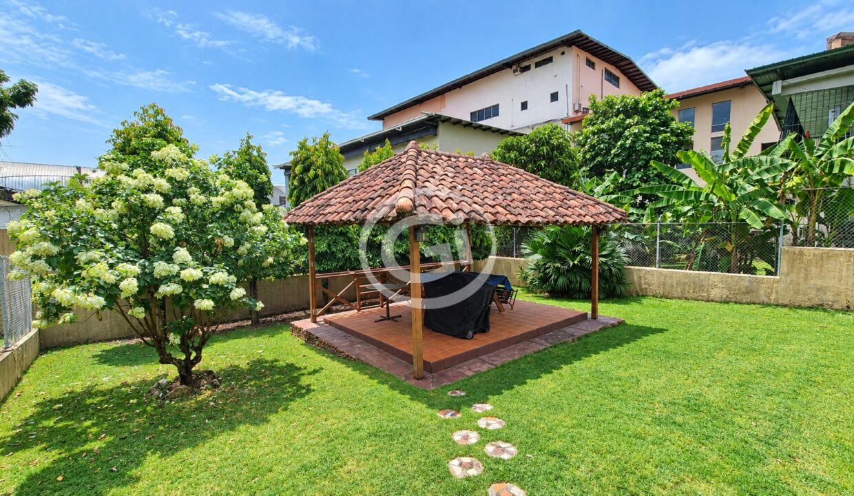 24. Gazebo