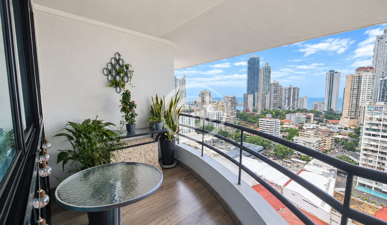3. Balcon